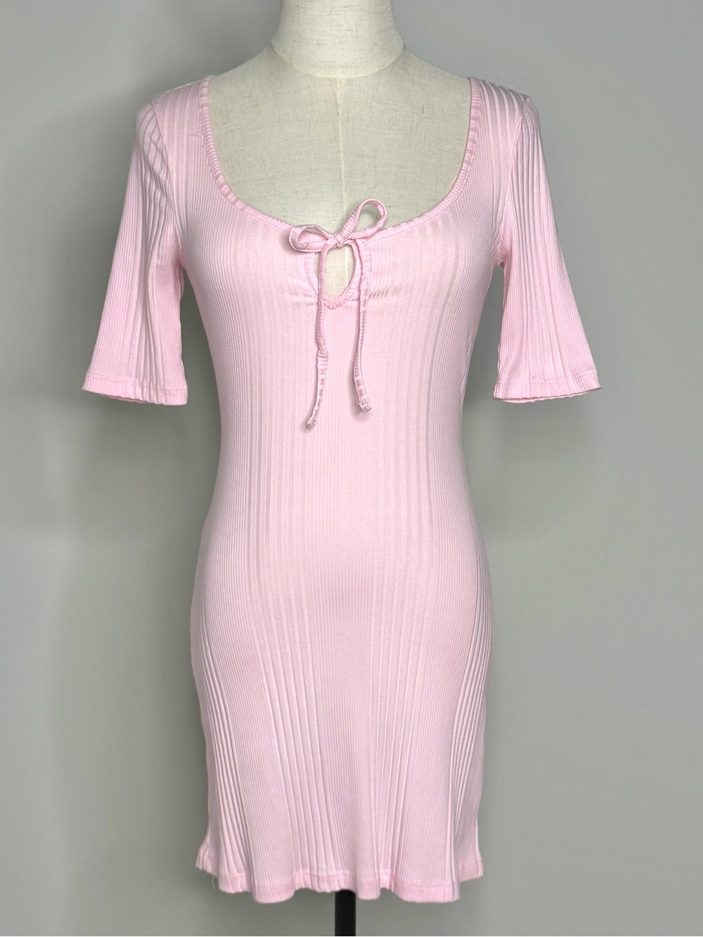 Lovers and Friends Ribbed Keyhole Mini Dress Pink Size XS